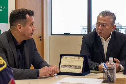 PORTO ALEGRE, RS, BRASIL - O secretário e o secretário adjunto da Segurança Pública, Sandro Caron e Mario Ikeda (Foto: Gabriel Centeno/SSP)<!-- NICAID(16142712) -->