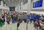 Inflação sobe 0,24% em outubro puxada por alta de passagens aéreas