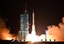 Tripulantes da estação espacial chinesa voltam à Terra após seis meses em órbita