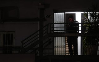 SAO LEOPOLDO, RS, BRASIL, 14-07-2025: Operação Dia D da polícia civil realiza buscas na residência do ex vereador Hitler Pederssetti por esquema de rachadinhas. De acordo com investigação Hitler praticou corrupção ativa e contratou funcionários  fantasmas. Foto: Jonathan Heckler/Agência RBS<!-- NICAID(16079941) -->