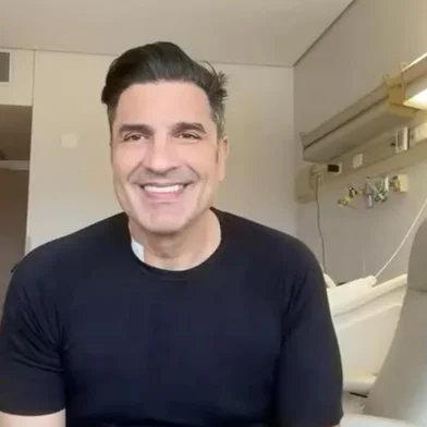 EDU GUEDES<!-- NICAID(16076427) -->