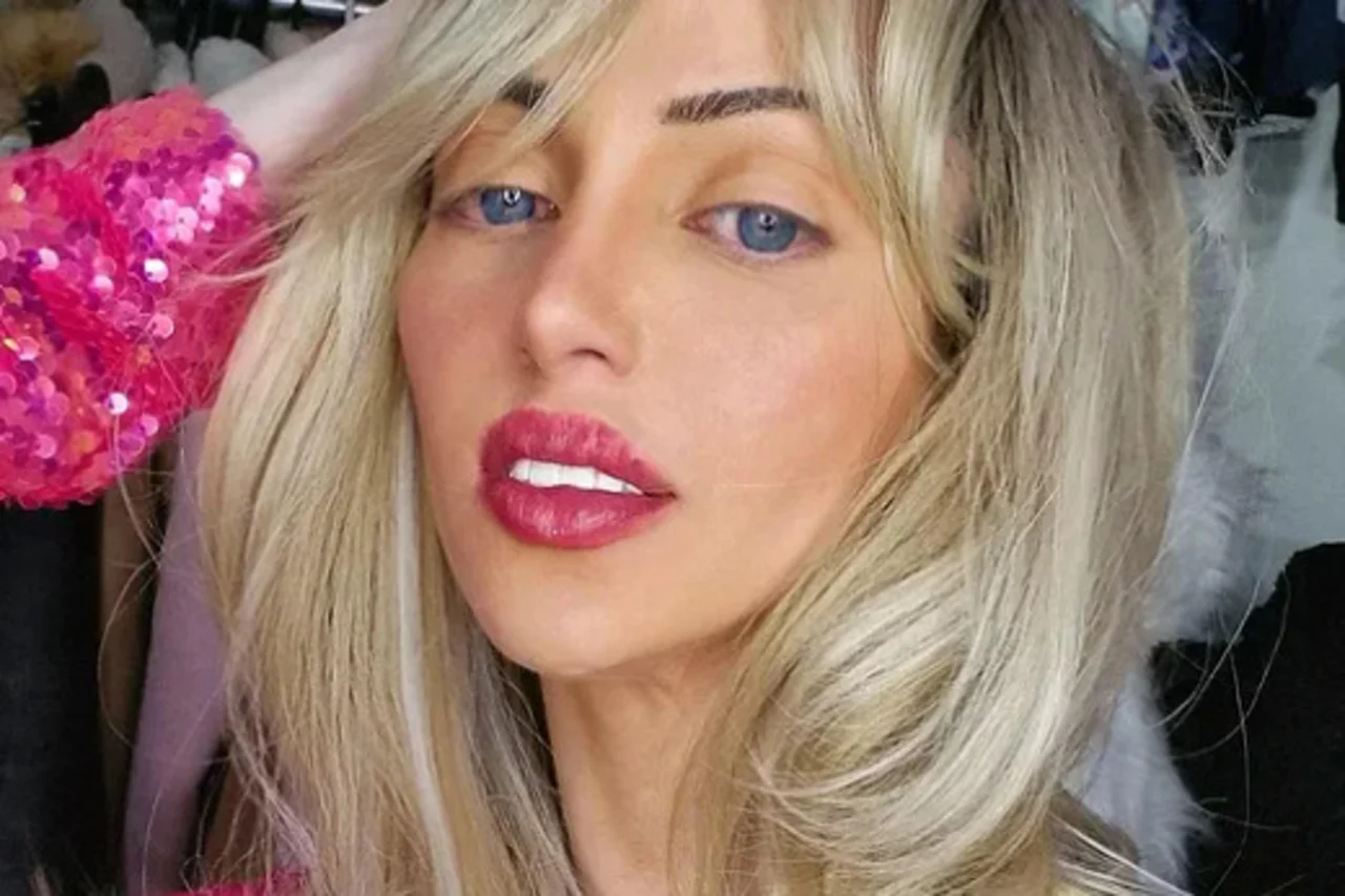 @bonecadesumana / Instagram/Reprodução