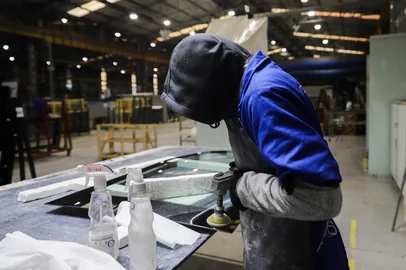 FARROUPILHA, RS, BRASIL. 04-08-2025. +Serra  Alternativas para a contração de mão de obra. Empresários e analistas de RH listam dificuldades e o que fazer para atrair contratações.Indexador: Bruno Todeschini<!-- NICAID(16093988) -->