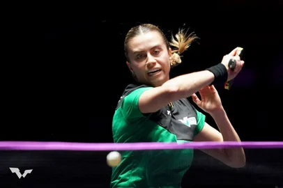 Bruna Takahashi, tênis de mesa