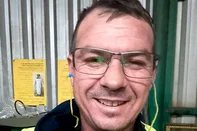 Caldeireiro industrial Carlos Eduardo Nunes ficou em coma após abordagem policial em Guaíba.<!-- NICAID(16076009) -->