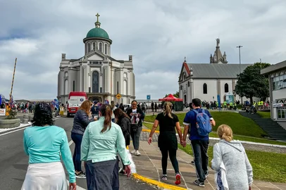 Pré-romarias ao Santuário de Caravaggio, em Farroupilha, terão caminhada, corrida e encontro de crianças neste sábado.<!-- NICAID(16284939) -->