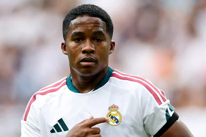 Endrick pelo Real Madrid<!-- NICAID(16352238) -->