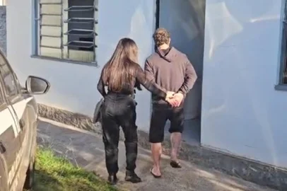 Polícia Civil prende por suspeito de matar homem em Campos Borges<!-- NICAID(16025632) -->