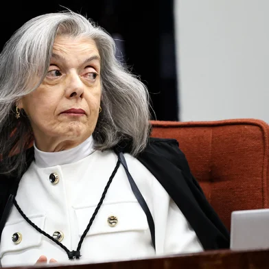 BrasÃ­lia (DF), 11/09/2025 - A ministra CÃ¡rmen LÃºcia durante sessÃ£o na Primeira Turma do Supremo Tribunal Federal (STF), que realiza o quinto dia de julgamento dos rÃ©us do NÃºcleo 1 da trama golpista, formado pelo ex-presidente Jair Bolsonaro e mais sBrasília (DF), 11/09/2025 - A ministra Cármen Lúcia durante sessão na Primeira Turma do Supremo Tribunal Federal (STF), que realiza o quinto dia de julgamento dos réus do Núcleo 1 da trama golpista, formado pelo ex-presidente Jair Bolsonaro e mais sete aliados. Foto: Marcelo Camargo/Agência BrasilLocal: BrasÃ­liaIndexador: Marcelo Camargo/AgÃªncia BrasilFonte: AgÃªncia Brasil/Empresa Brasil dFotógrafo: Reporter Fotografico<!-- NICAID(16122203) -->