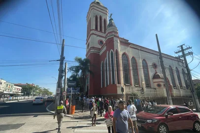 Procissões de São Jorge causam alterações no trânsito na zona leste de Porto Alegre nesta quarta-feira e no domingo<!-- NICAID(16022384) -->