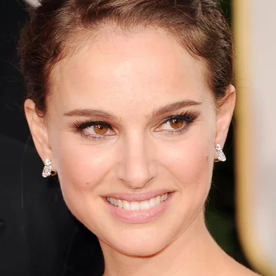 Natalie Portman e outras belas aderem à modanatalie-portman-e-outras-belas-aderem-a-moda