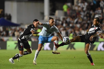 Martin Braithwaite em Grêmio e Vasco pelo São Januário pelo Brasileirão. Foto: Alexandre Durão/Grêmio FBPA/Divulgação<!-- NICAID(16084025) -->