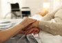 Fé ajuda na saúde? Saiba como a espiritualidade está sendo acolhida na medicina