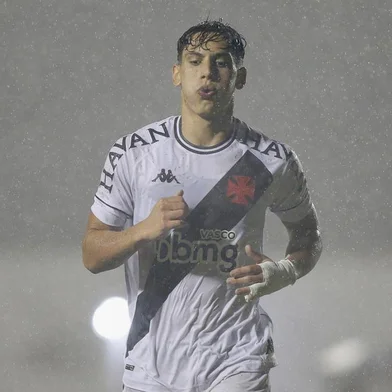 SALVADOR, BAHIA, 07/08/2021 - O jogador Sarrafiore durante o jogo do Vasco contra o Vitória no estádio do Barradão, neste último sábado (07/08). FOTO: Rafael Ribeiro / Vasco / Divulgação.<!-- NICAID(14858028) -->