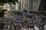 Ato 'Fora Bolsonaro' na Avenida PaulistaSP - MANIFESTAÇÕES/OPOSIÇÃO/BOLSONARO/SP - POLÍTICA - Manifestantes participam de protesto pedindo o impeachment do presidente Jair Bolsonaro,   na Avenida Paulista, em São Paulo, neste domingo, 12 de setembro de 2021. O ato foi   convocado pelo MBL (Movimento Brasil Livre) e pelo VPR (Vem Pra Rua). Políticos que   buscam representar a chamada "terceira via" nas eleições de 2022 compareceram à   manifestação.   12/09/2021 - Foto: BRUNO ROCHA/ENQUADRAR/ESTADÃO CONTEÚDOEditoria: POLÍTICALocal: SÃO PAULOIndexador: BRUNO ROCHAFonte: Agencia EnquadrarFotógrafo: ENQUADRAR<!-- NICAID(14887952) -->