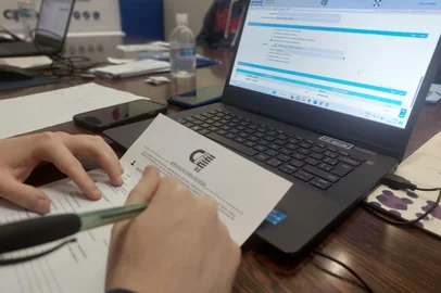 Ação oferece 80 vagas para estágios e jovem aprendiz em Passo Fundo<!-- NICAID(15507972) -->