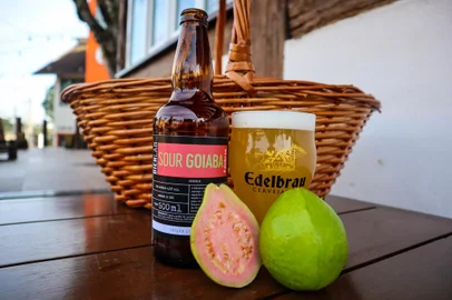 Edelbrau Sour Goiaba: cervejaria da Serra Gaúcha lança novo rótulo <!-- NICAID(15166818) -->