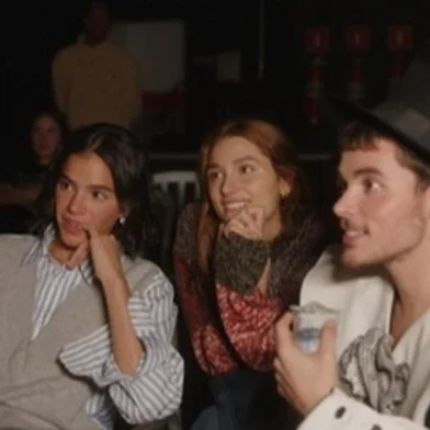 story instagram @sashameneghelbruna marquezine com sasha e o marido, joão lucas, durante gravação do clipe "minuto de saudade". <!-- NICAID(15818345) -->