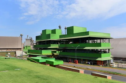 Usina de Biodiesel na BsBios Indústria e Comércio de Biodiesel / Biocombustível. Foto: Diogo Zanatta / Especial<!-- NICAID(15349013) -->