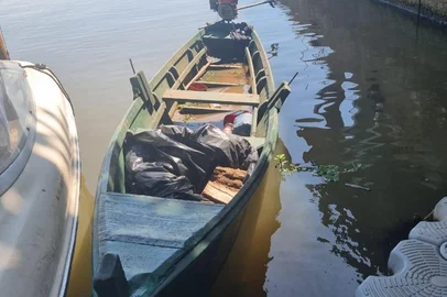 Homem é preso com 20 quilos de maconha em embarcação nas águas do Delta do Jacuí<!-- NICAID(15703979) -->