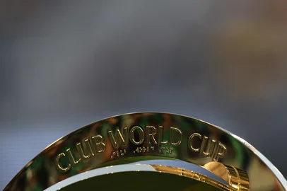 LOS ANGELES, CALIFORNIA - MAY 31: The trophy is displayed prior to the FIFA Club World Cup 2025 Play-In match between Los Angeles Football Club and Club America at BMO Stadium on May 31, 2025 in Los Angeles, California.   Jessie Alcheh/Getty Images/AFP (Photo by Jessie Alcheh / GETTY IMAGES NORTH AMERICA / Getty Images via AFP)<!-- NICAID(16052892) -->
