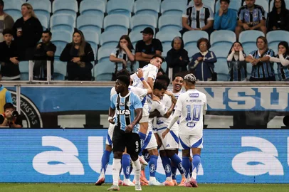 PORTO ALEGRE, RS, BRASIL, 05-11-2025:Grêmio x Cruzeiro. O duelo é válido pela 32ª rodada do Campeonato Brasileiro. Foto: Renan Mattos / Agência RBS<!-- NICAID(16161725) -->