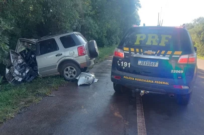 Duas pessoas morrem em colisão frontal na BR-392, no noroeste do Estado<!-- NICAID(16240422) -->