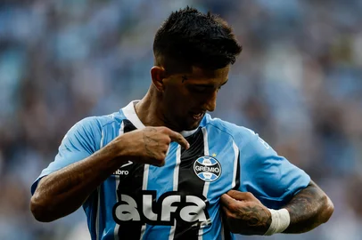 04.05.2025, PORTO ALEGRE, RS, Brasil:Grêmio x Santos, sétima rodada do Brasileirão 2025. Fotos: Duda Fortes/Agencia RBSIndexador: Andre Avila<!-- NICAID(16029680) -->
