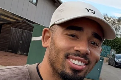 atacante gabriel jesus<!-- NICAID(16166601) -->