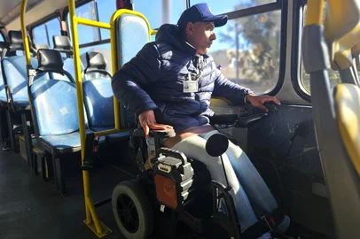 Acessibilidade no ônibus em Passo Fundo case Marcos Rogerio Balz, 45 anos<!-- NICAID(16091919) -->
