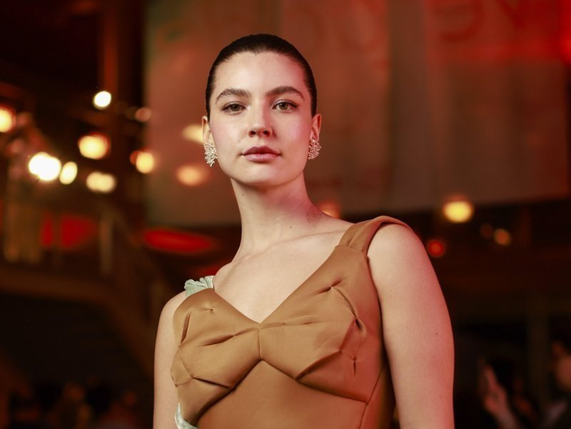 "Quando essas hist&oacute;rias abrem di&aacute;logo, surge a sensa&ccedil;&atilde;o de dever cumprido", diz Alanis Guillen sobre o sucesso do casal "Loquinha" em "Tr&ecirc;s Gra&ccedil;as"