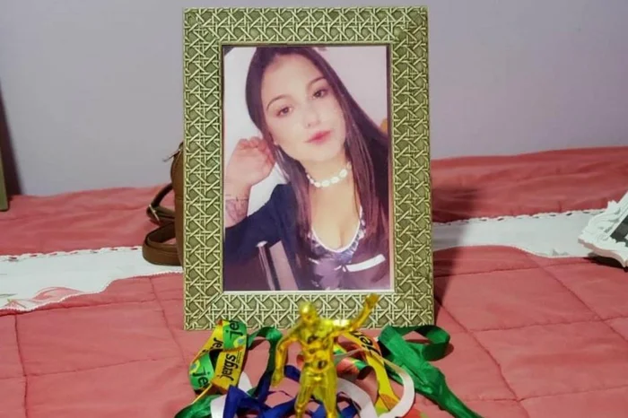 Luciane Bianchini / Especial Luciane Bianchini / Especial