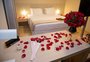 Dia dos Namorados e festas "aquecem" hotelaria da Serra