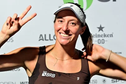 Luisa Stefani, tênis