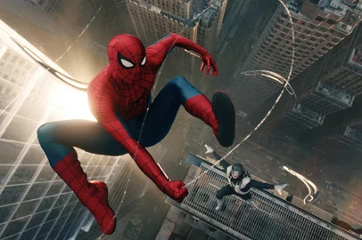 Spider-Man and Boomerang in Columbia Pictures SPIDER-MAN: BRAND NEW DAY.A Sony Pictures acaba de divulgar o aguardado trailer de "Homem-Aranha: Um Novo Dia”, filme protagonizado por Tom Holland e dirigido por Destin Daniel Cretton (“Shang-Chi e a Lenda dos Dez Anéis”). Universo Cinematográfico Marvel.<!-- NICAID(16247392) -->