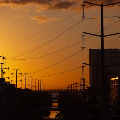 TORRES DE TRANSMISSÃƒO DE ENERGIAPORTO ALEGRE, RS, BRASIL, 12-03-2025: Torres de transmissão de energia na Avenida Ipiranga. A inflação oficial do país, medida pelo Índice Nacional de Preços ao Consumidor Amplo (IPCA), foi de 1,31% em fevereiro, após registrar 0,16% no mês anterior. Os dados foram divulgados nesta terça-feira (11) pelo Instituto Brasileiro de Geografia e Estatística (IBGE). Esta é a maior alta para um mês de fevereiro em 22 anos — em 2003, havia ficado em 1,57%. É também a maior taxa desde março de 2022 (1,62%). No ano, o IPCA acumula alta de 1,47%. Nos últimos 12 meses, o índice ficou em 5,06%. A alta foi influenciada especialmente pelo grupo habitação — 4,44% em fevereiro — , especialmente em razão do aumento de 16,8% na energia elétrica residencial. Foto: Daniel Marenco/Agência RBSLocal: Porto AlegreIndexador: Daniel Marenco<!-- NICAID(15994449) -->