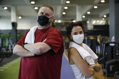 PORTO ALEGRE, RS, BRASIL - 2021.09.23 - Série Caminhos para Vitória, da RBS TV, mostrará o acompanhamento de Alice Bastos Neves e de Luciano Périco na busca de uma vida mais saudável. (Foto: André Ávila/ Agência RBS)<!-- NICAID(14897395) -->