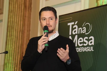 Presidente da Farmus, Marcelo Arruda, no Tá na Mesa da Federasul.<!-- NICAID(15798707) -->