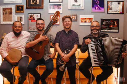 Grupo Choros de Balcão, de Caxias do Sul<!-- NICAID(15073187) -->