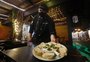 Rã, jacaré, escargot e peixe-sapo: casal deixa escritórios na Capital e abre restaurante com carnes exóticas em Capão da Canoa