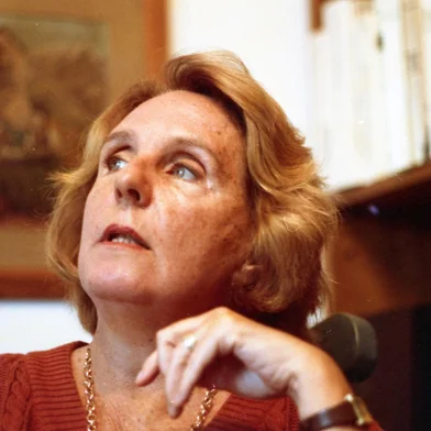 Entrevista com a escritora Lya Luft.-CRÉDITO: Dulce Helfer, Agência RBS.-#ENVELOPE: 126240<!-- NICAID(15740881) -->