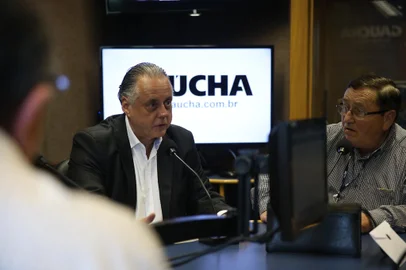 fernando carvalho - sala de redação - rádio gaúcha