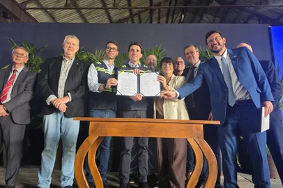 Anúncio de investimentos no Porto de Rio Grande<!-- NICAID(16147662) -->