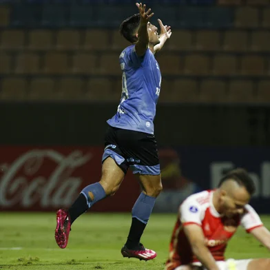 Belgrano's forward Pablo Chavarria celebrates after scoring during the Copa Sudamericana group stage second leg football match between Brazil's Internacional and Argentina's Belgrano at Arena Barueri stadium in Sao Paulo on May 28, 2024. (Photo by Miguel Schincariol / AFP)Editoria: SPOLocal: Sao PauloIndexador: MIGUEL SCHINCARIOLSecao: soccerFonte: AFPFotógrafo: STR<!-- NICAID(15775914) -->