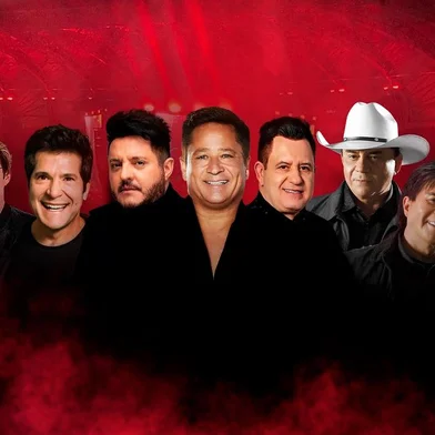 Megashow no Beira-Rio reúne Leonardo, Bruno & Marrone, Chitãozinho & Xororó, Raça Negra e Edson & Hudson<!-- NICAID(15168057) -->