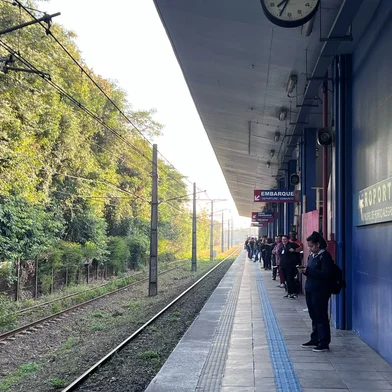 17/04/25: Obras fecharão estações do Trensurb entre Porto Alegre e Canoas de sábado a segunda-feira