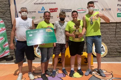 A grande vencedora foi Fazenda Souza, seguida por Linha 40 no segundo lugar e Galópolis em terceiro. <!-- NICAID(15034304) -->