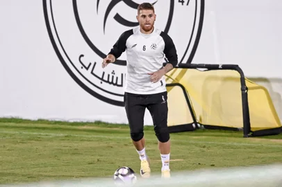 Cuellar durante treino do Al Shabab<!-- NICAID(15949652) -->