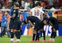 Frango, Rochet no intervalo e eliminação melancólica: Uruguai perde para a Espanha e está fora da Copa