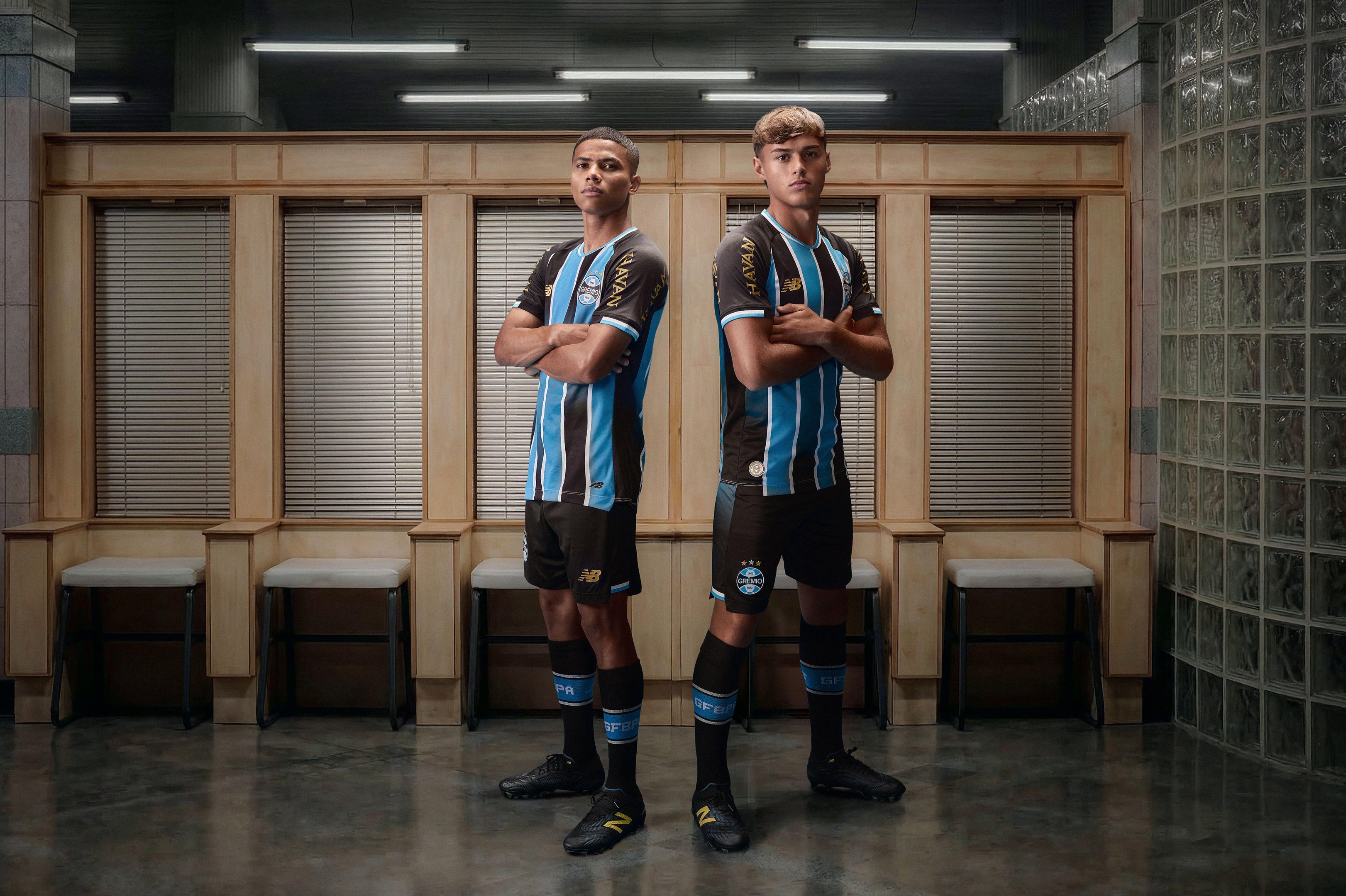 A&ccedil;&atilde;o do Gr&ecirc;mio vai distribuir camisas oficiais a torcedores em Pelotas e Bag&eacute;